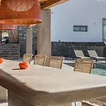 Aether - Infinity Pool Mykonos Vila